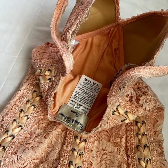 💘SOLD💘 SOLD💘London catwalk collection vintage dress corset style - Picture 5 of 10